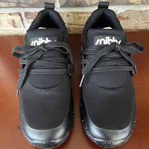 snibbs women’s size 9